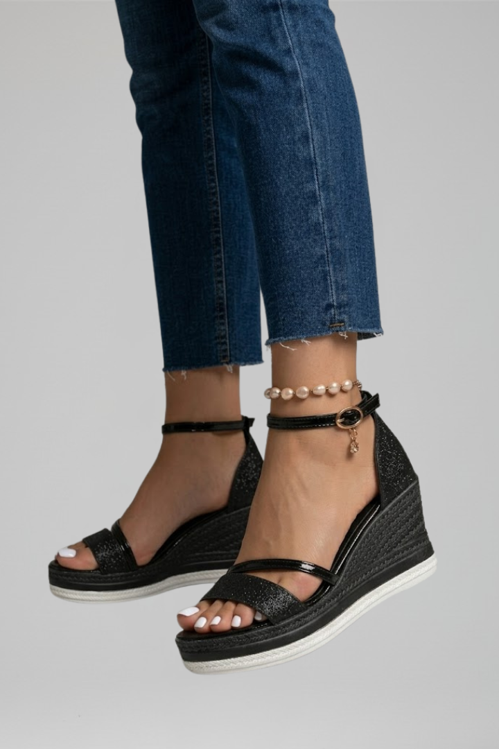Amelia Women Ankle Strap Platform Wedge Sandals, colour: Black