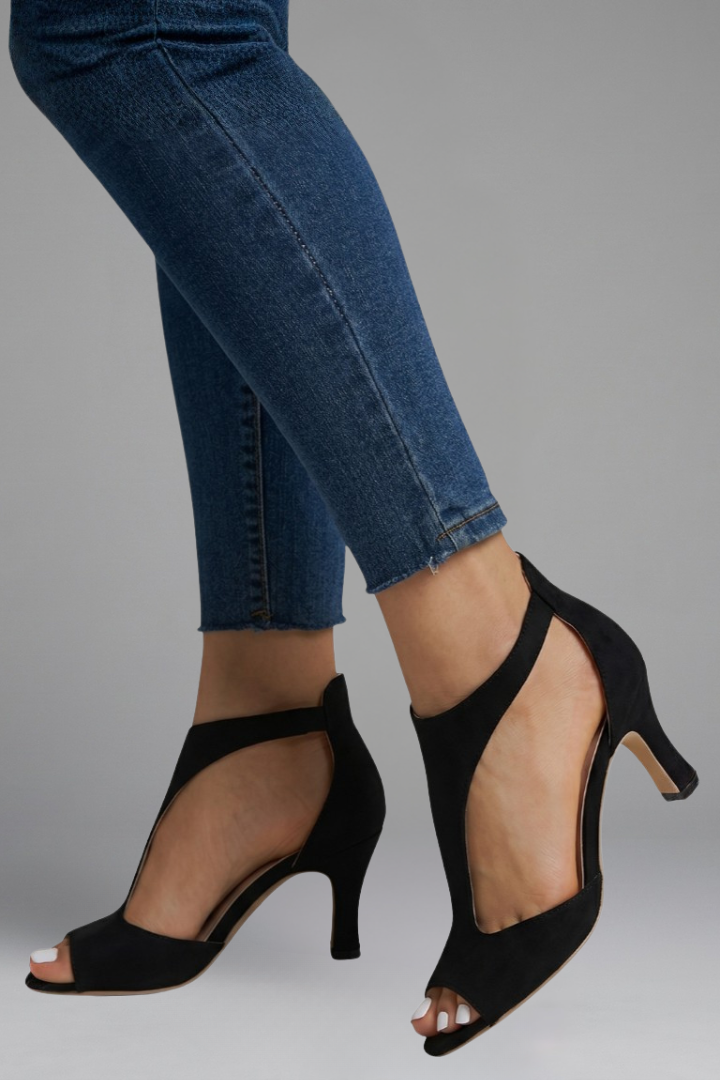Stella Women Peep Toe Cutout Mid Heels, colour: Black