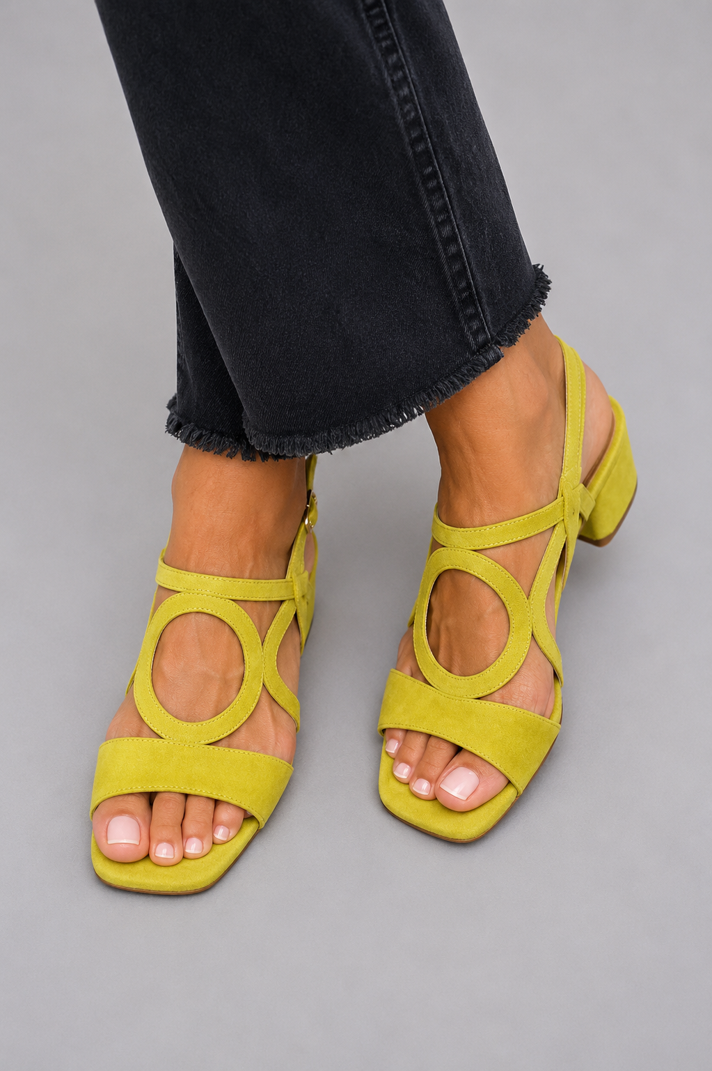 Zoe Women Cutout Block Heel Strappy Sandals