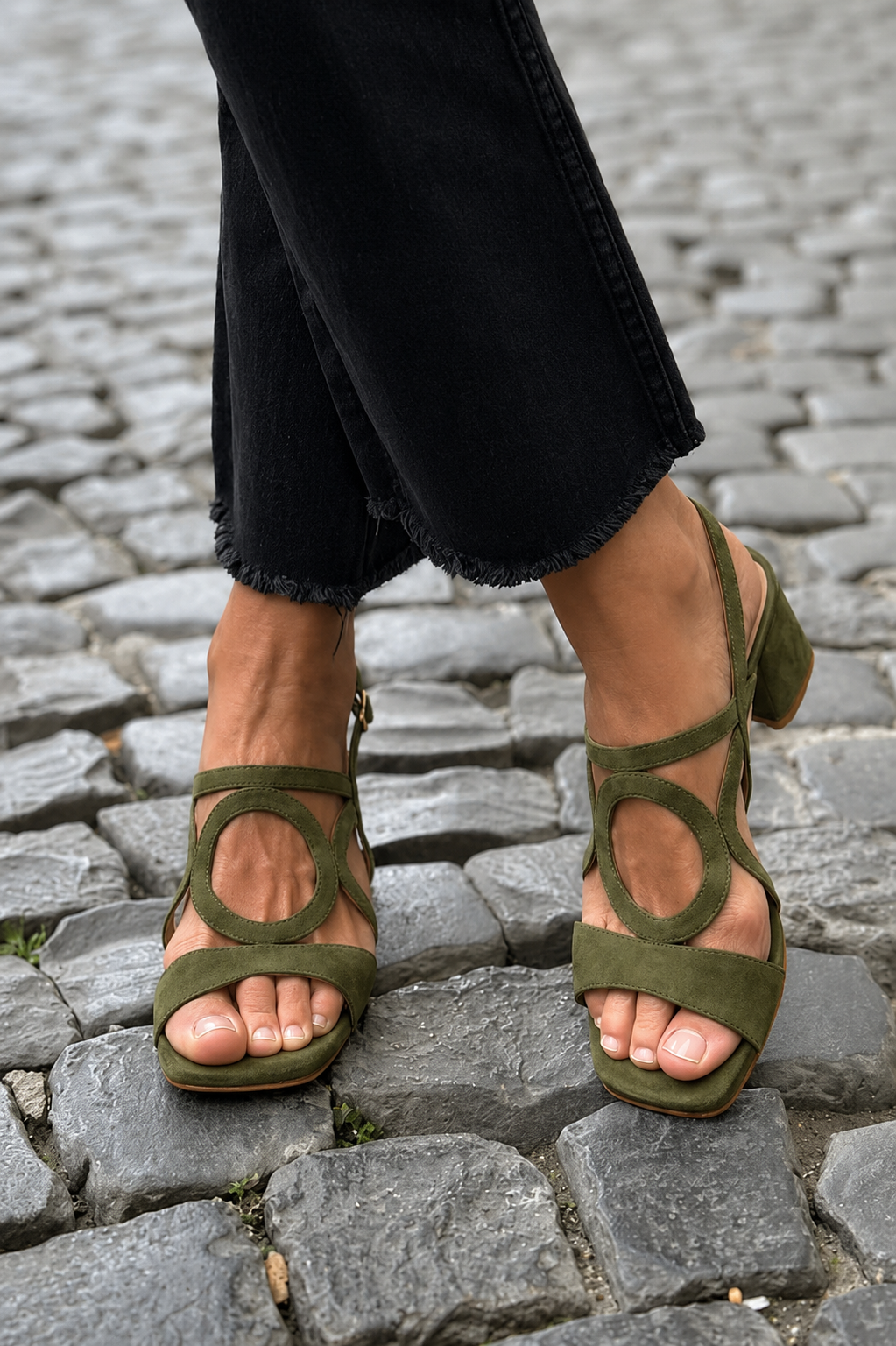Zoe Women Cutout Block Heel Strappy Sandals